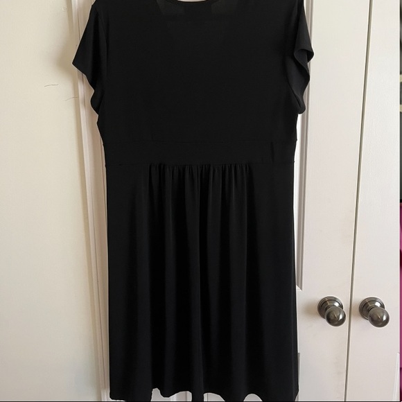 COPY - Flowy Black Dress - Picture 3 of 3